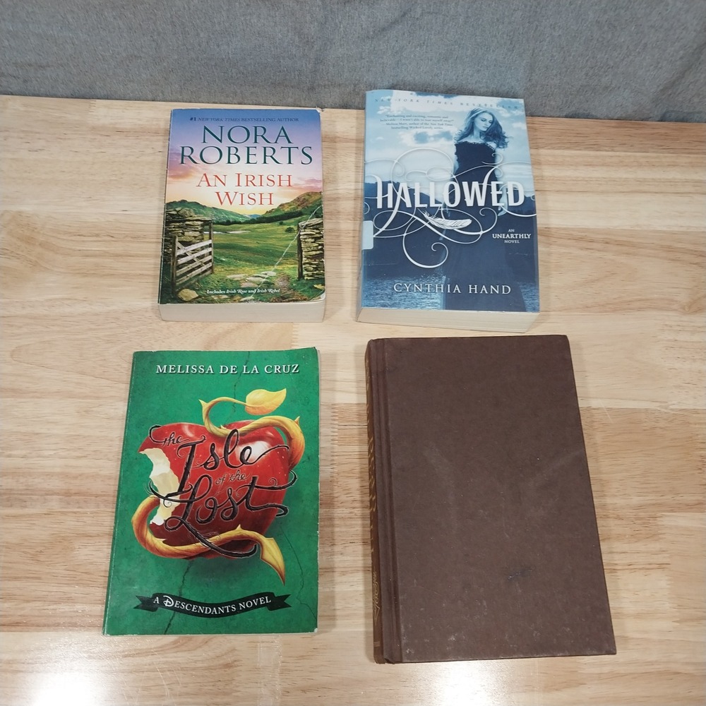 Mixed Authors‎ Women Books Bundle Romance Fantasy YA 4-Pack Multicolor